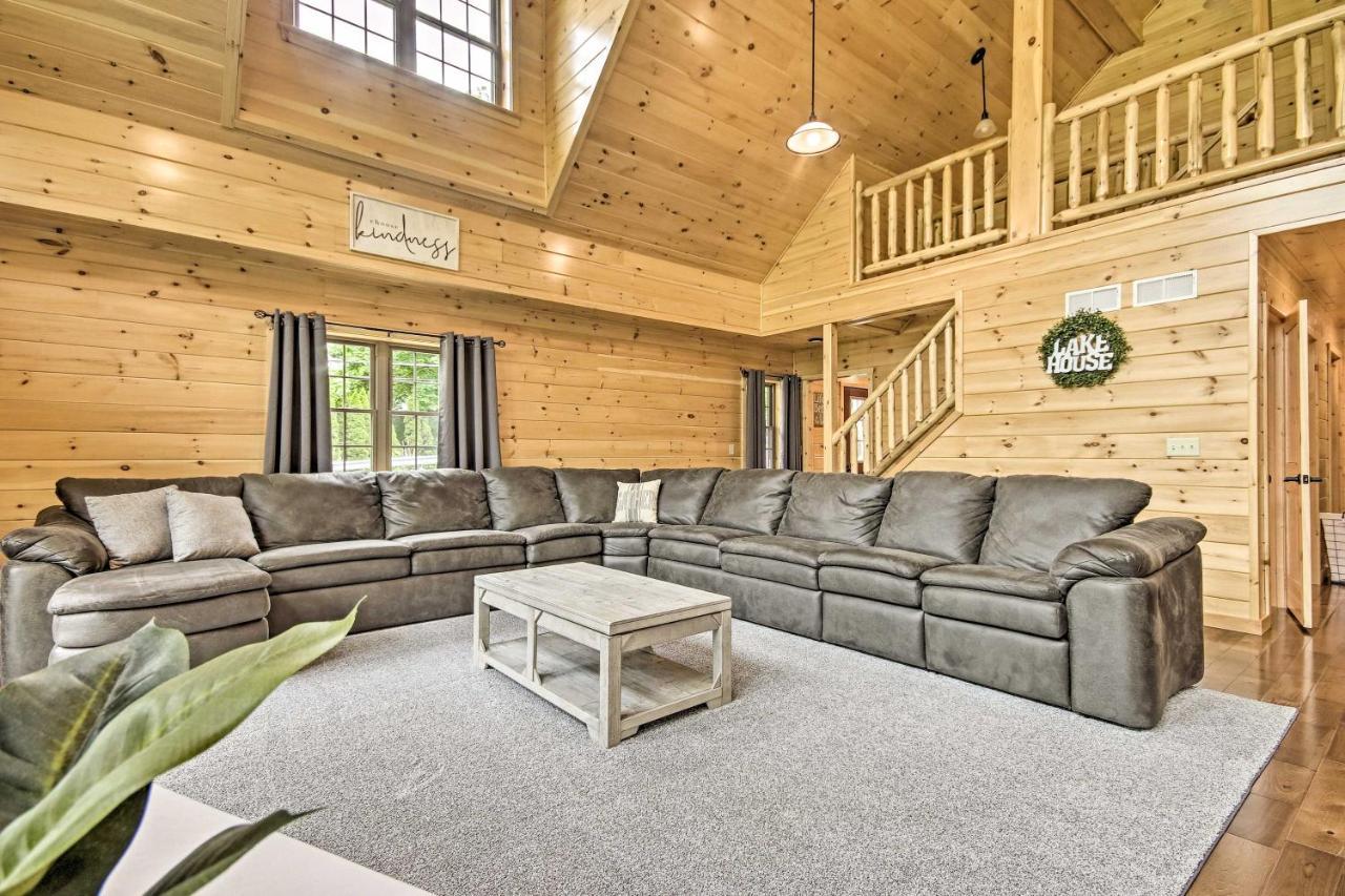 Pet-Friendly Lakeview Cabin With Hot Tub! Wrightsville Exterior foto